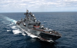 Chiến hạm săn ngầm nằm "chết dí" trong nhà máy và sự muộn màng khó hiểu của Hải quân Nga