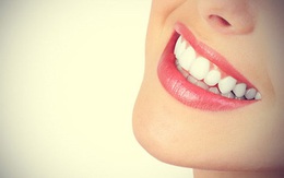 4 phương pháp giúp răng trắng lên trông thấy chỉ trong 7 ngày mà không cần gặp bác sĩ