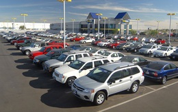 Khi các đại gia xe hơi đồng loạt giảm giá mạnh