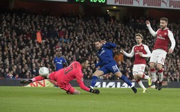 Được "đệ tử" của Lukaku giúp sức, Arsenal hất cẳng Chelsea