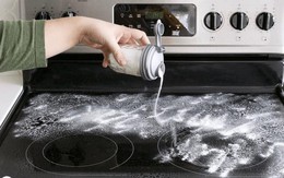 Làm sạch bếp từ chưa bao giờ nhanh gọn, tiện lợi đến thế với nguyên liệu có sẵn trong nhà bếp