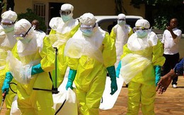 Táo tợn cướp thi thể nạn nhân nhiễm Ebola trong lễ tang