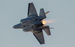 Chuyên gia: S-300 Nga là "con thú săn mồi",  máy bay Israel không nên tới gần!