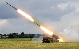 Ukraine tăng cường pháo phản lực phóng loạt cực mạnh: Ly khai miền Đông "lạnh người"?