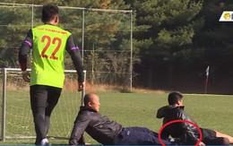 Hết lập hat-trick, HLV Park Hang-seo lại “chơi xấu” với học trò trên sân