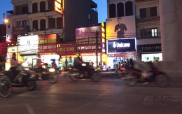 Mua bán đô la ở Hà Nội dễ như đi chợ mua rau