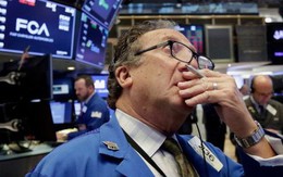 Dow Jones giảm gần 300 điểm, lại là một phiên giao dịch đầy màu đỏ với các nhà đầu tư Mỹ