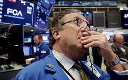 Dow Jones giảm gần 300 điểm, lại là một phiên giao dịch đầy màu đỏ với các nhà đầu tư Mỹ