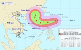 Siêu bão Yutu giật trên cấp 17 đang rất gần Biển Đông
