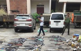 Tiêu hủy hàng trăm khẩu súng tự chế, nhiều vật liệu nổ ở Nghệ An