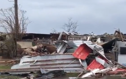Kinh hoàng siêu bão Yutu san phẳng hàng loạt ngôi nhà sau khi càn quét Philippines