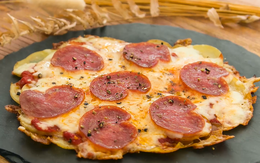 Chẳng phải nhọc công nhào bột, tôi làm đế bánh pizza nhanh hơn nhiều với nguyên liệu siêu rẻ