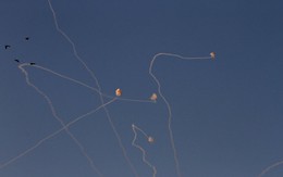 7 ngày qua ảnh: Hệ thống phòng không Israel phá hủy tên lửa Palestine