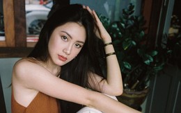 Hot girl Lào gốc Việt xinh đẹp nổi bật trong lễ tốt nghiệp đại học tại Anh