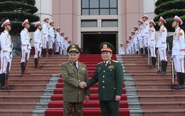 Việt Nam - Cuba hội đàm quân sự cấp bộ trưởng
