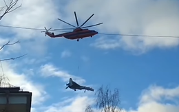 Video "bá đạo": Trực thăng Nga vận chuyển Su-27