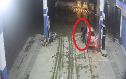 2 giờ sáng vào trạm đổ xăng, "sự đãng trí" của tài xế khiến nhân viên khóc dở mếu dở