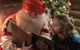 Đi chơi Giáng sinh cùng cả nhà, Harper Beckham háo hức cực dễ thương khi gặp ông già Noel