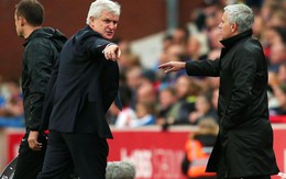 Học trò cũ của Sir Alex bất ngờ mất việc sau khi khiến Man United khốn khổ