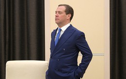 Trên đà thắng lớn, Thủ tướng Medvedev tiết lộ tham vọng tầm cỡ "hành tinh" của Nga