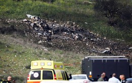 Israel tấn công quy mô lớn vào Syria, cảnh báo "giá rất đắt"