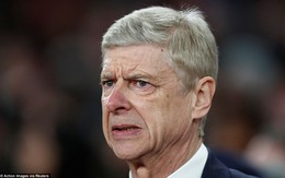 Vừa thua muối mặt, Arsenal lại nhận thêm "gáo nước lạnh" tại đấu trường châu Âu