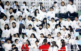 Sóng gió bùng phát: Nhật phản đối cờ Olympic của hai miền Triều Tiên