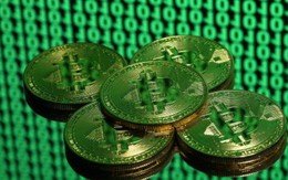 Giá Bitcoin và các loại tiền ảo tiếp tục lao dốc
