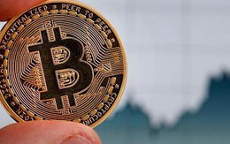 Lội ngược dòng, Bitcoin bất ngờ tăng giá mạnh trở lại