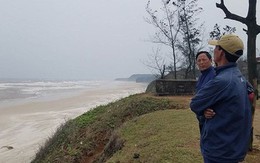 Chạy đua với thời gian tìm kiếm 2 ngư dân Quảng Trị mất tích trên biển