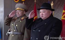 Tân Chủ nhiệm Tổng cục Chính trị Triều Tiên hiện diện đầy quyền lực trong lễ duyệt binh
