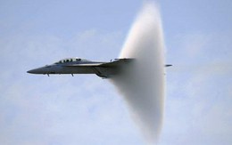 Tiêm kích F/A-18 "Ong bắp cày" trên tàu sân bay Mỹ sẽ vút lên trên vùng trời Đà Nẵng?