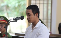 Tàn cuộc nhậu, chồng tạt xăng đốt vợ