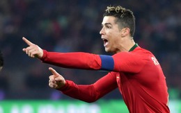 Ronaldo lập cú đúp phút bù giờ giúp Bồ Đào Nha thoát cảnh “mất mặt” trên sân nhà