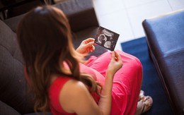 Con dâu sảy thai, mẹ chồng không an ủi còn buông lời cay đắng: "do ăn ở"