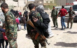 Phe thánh chiến đầu hàng lũ lượt di tản về Idlib, quân đội Syria tiến vào tiếp quản Đông Ghouta