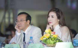 Hoa hậu Hoàng Dung xinh đẹp trên ghế giám khảo