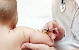 Người lớn có cần tiêm vaccine sởi hay không: Đây là câu trả lời chính xác nhất!