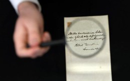 Bức thư hiếm hoi của Einstein được đem đấu giá và mang về hơn 100.000 đô