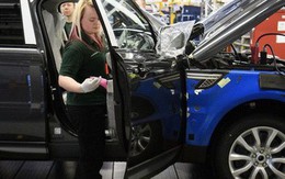 Doanh số sụt giảm, nhà sản xuất xe Land Rover sa thải 1.000 công nhân