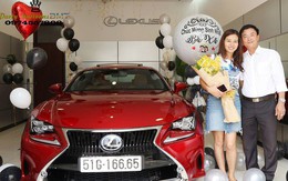 Chồng tâm lý tặng vợ xe hơi Lexus nhân ngày sinh nhật, đã thế còn trang trí bóng bay lãng mạn khiến nhiều người ngưỡng mộ