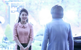 Truyền thông Hàn Quốc ví vợ ông Kim Jong-un là "nàng thơ thời trang"