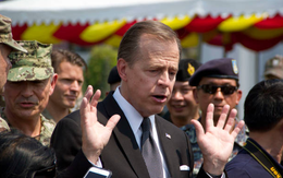 Đại sứ Mỹ viếng thăm bất thường, Thái Lan hứa tổ chức bầu cử đúng lộ trình