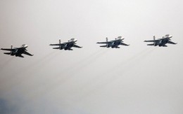 Su-30SM Hải quân Nga đột ngột có mặt ở Khmeimim: Sẵn sàng hủy diệt tàu sân bay Mỹ?