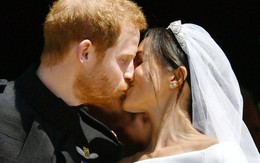 Những khoảnh khắc lãng mạn nhất trong đám cưới Hoàng tử Anh