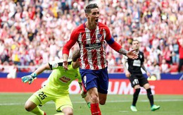 Torres bất ngờ tái hiện hình ảnh "sát thủ", Iniesta trọn niềm vui nhờ Coutinho
