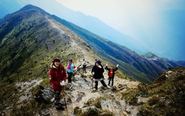 Trekking cung đường đẹp nhất Việt Nam Tà Năng - Phan Dũng: Bà mẹ trẻ kể lại giây phút đối mặt với cái chết