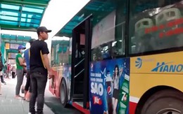 Theo chân trinh sát hình sự dẹp trộm ở các bến xe bus