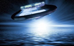 Lầu Năm Góc: Hải quân Mỹ rượt đuổi UFO trên Thái Bình Dương