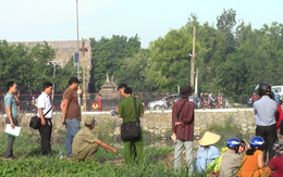 Phát hiện người đàn ông chết trong tư thế treo cổ cạnh bốt điện